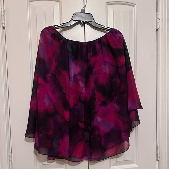 Women's Flowy Tiered Colorful Blouse in Size Medium by Sunny Leigh - Picture 2 of 3